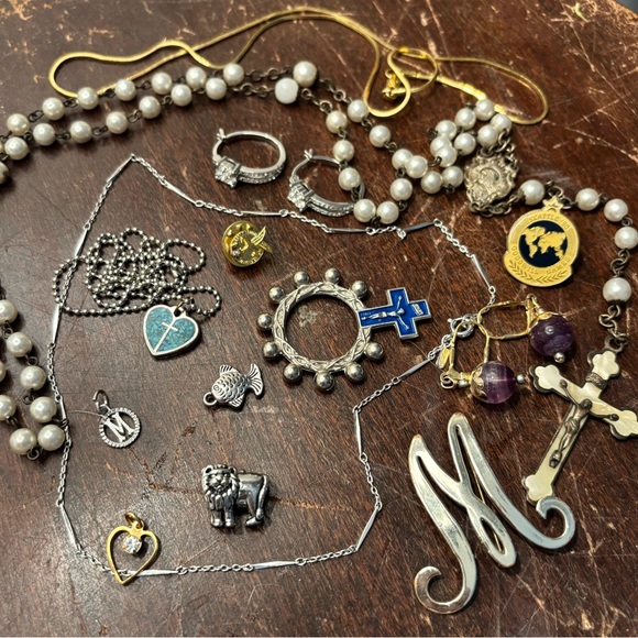 Vintage Jewelry - Vintage costume jewelry lot of necklaces, charms, pins, etc
